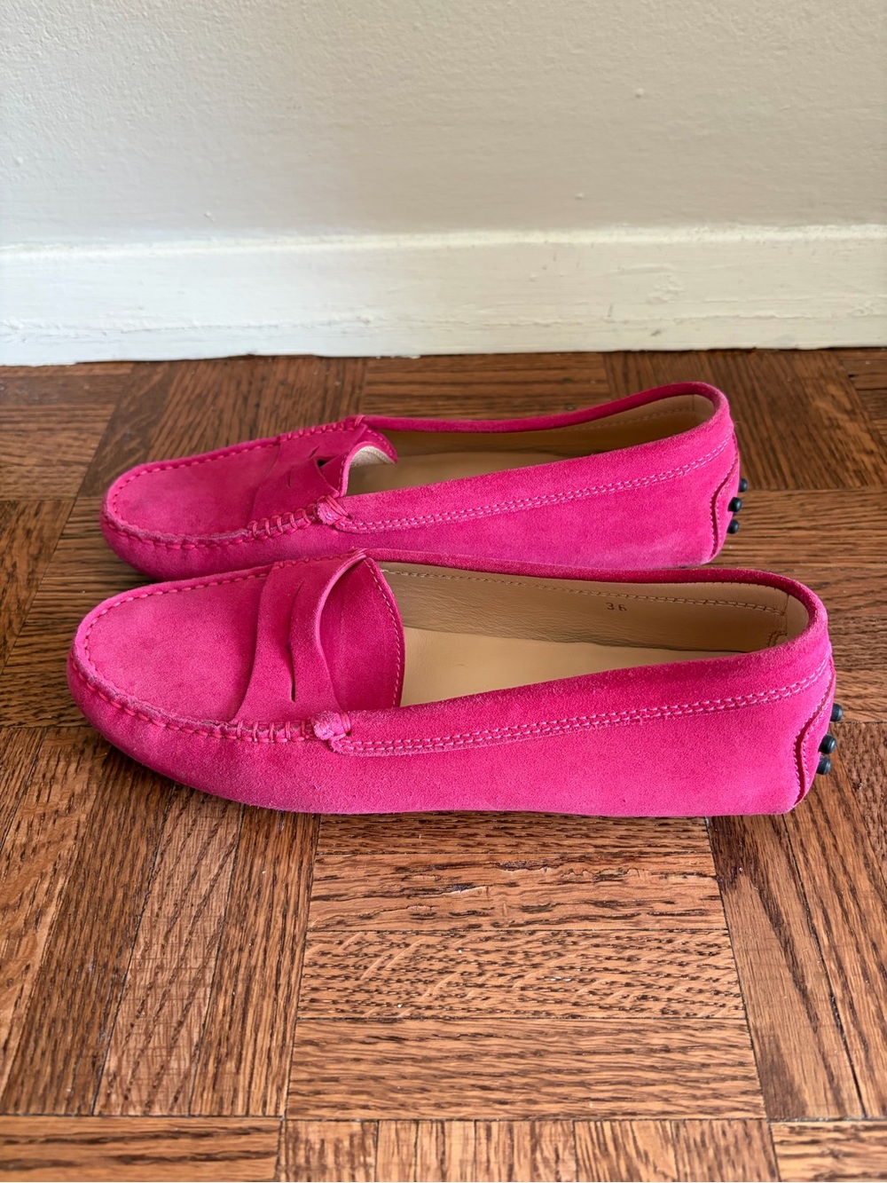 Tod's suede pink loafers